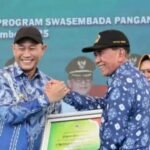 Wali Kota Rachmat Hidayat Raih Penghargaan KTNA di Ajang Pekan Daerah XVI Sumsel 
